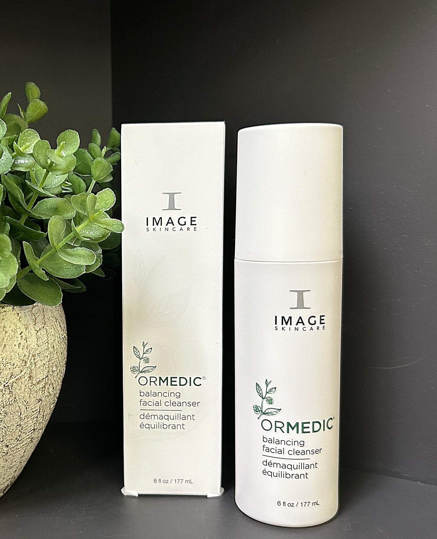 IMAGE SKINCARE ORMEDIC Balancing Facial Cleanser