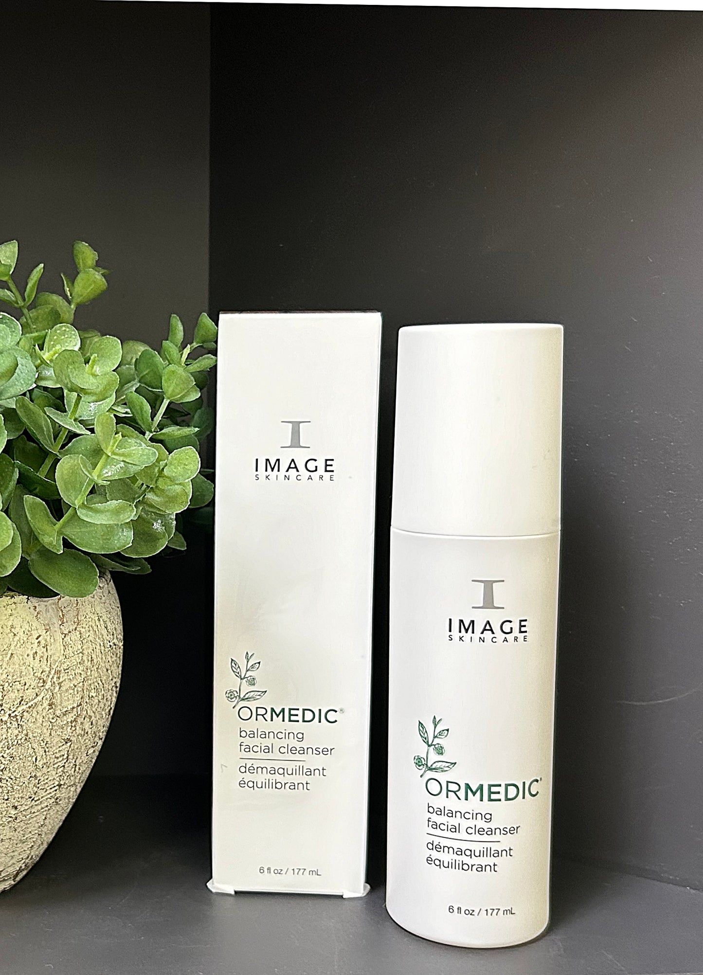 IMAGE SKINCARE ORMEDIC Balancing Facial Cleanser